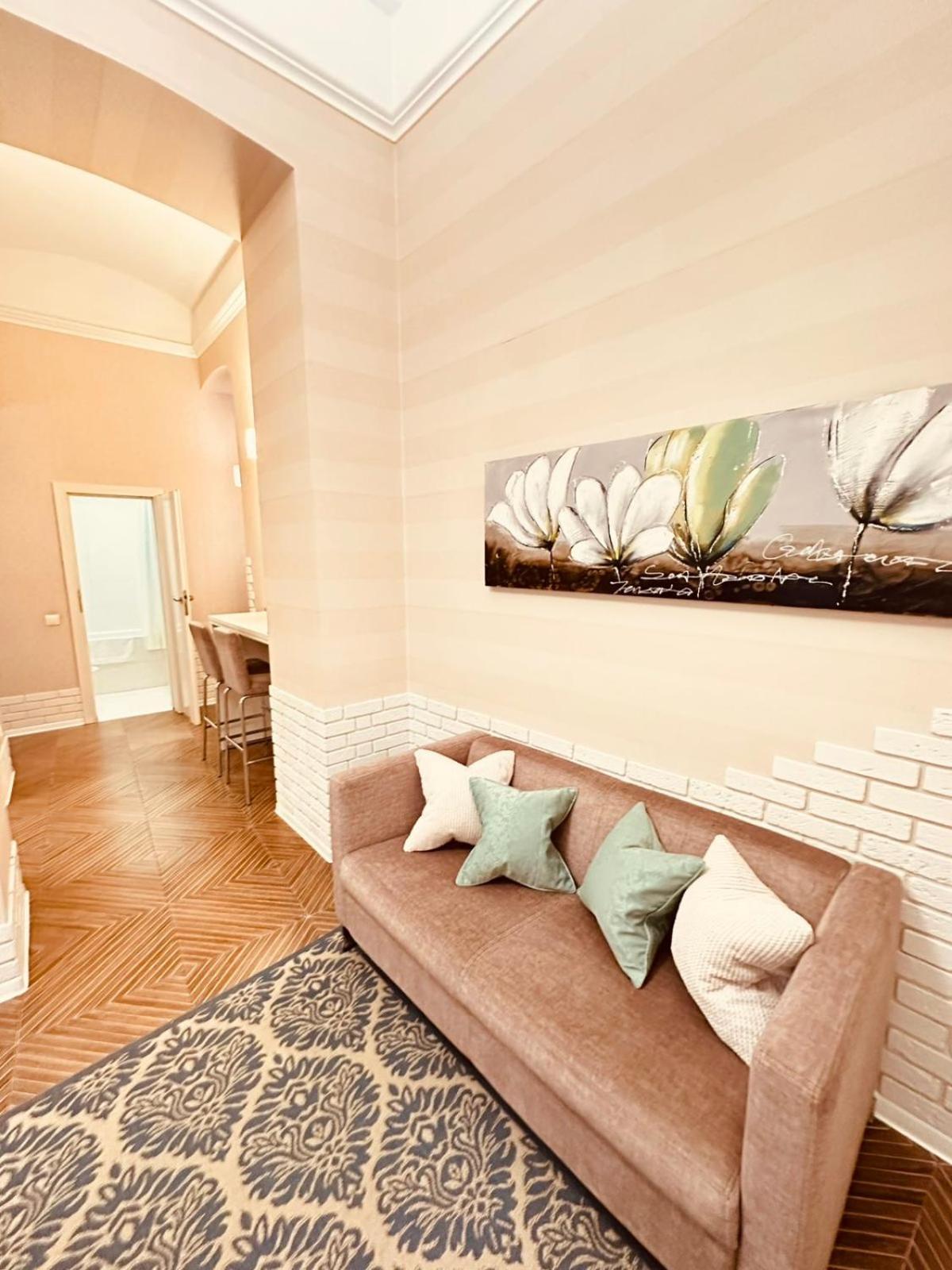Lviv Apartments Extérieur photo